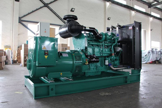 离石320kw康明斯柴油发电车出租组图片 离石320kw康明斯柴油发电车出租组图片